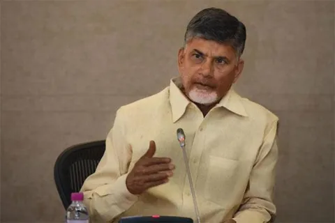 Chandra babu Calls For Agitations To Get Special Status - Sakshi