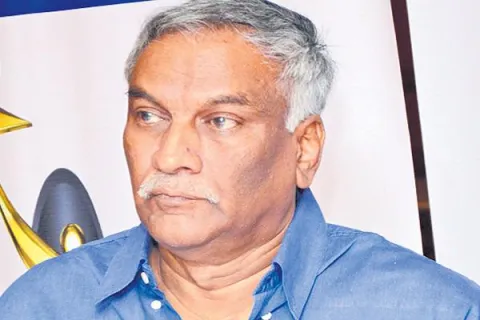 Tamara reddy bharadwaja commented over tdp - Sakshi