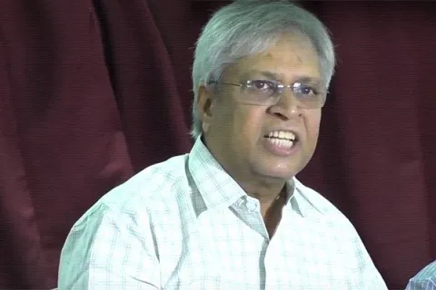 Undavalli Aruna Kumar Comments On Lok Sabha Speaker - Sakshi