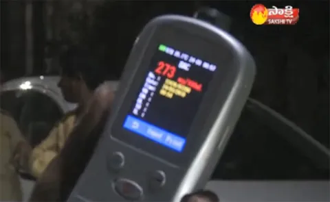 Drunk And Drive At Jubilee Hills - Sakshi