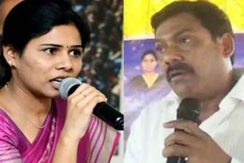 Nandyal TDP Group War Between Akhila Priya And AV Subba Reddy - Sakshi