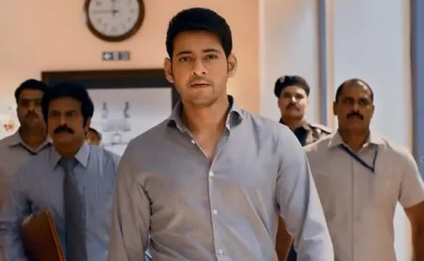 Farhan Akhtar Gives Playback For Mahesh Babu - Sakshi