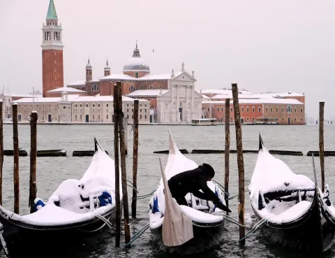 Lowest Temperature in Europe - Sakshi