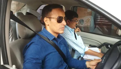 Vishakapatnam Collector Was the First In India To Drive Electric Car - Sakshi