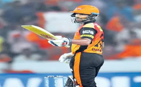 Sunrise success in the first match - Sakshi