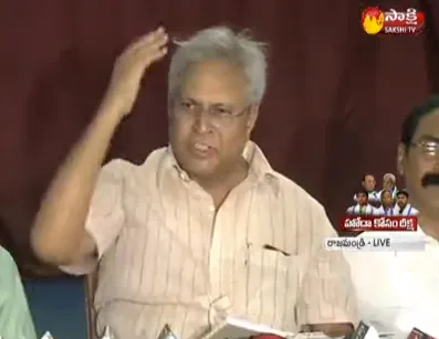 Undavalli Asks People To Not To Cast Vote For Who Gives Note - Sakshi