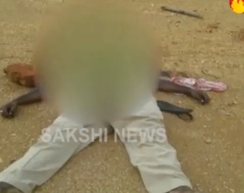 Engineer killed by maoists in bhadradri - Sakshi