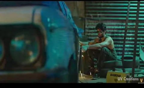 Taxiwala Movie Teaser Released - Sakshi