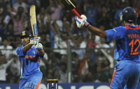 MS Dhoni Sixer Video Viral Of 2011 ODI World Cup Final   - Sakshi