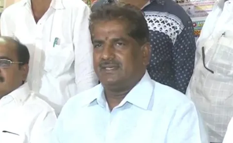 AP NGO President ashok babu sensational comments on special status - Sakshi