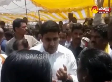 Nara Lokesh Tongue Slips again In vijayanagaram - Sakshi