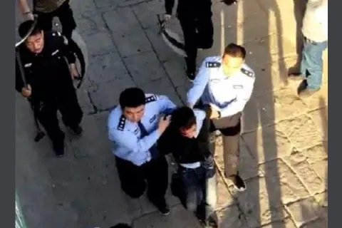 Nine children die in knife attack at Chinese school - Sakshi