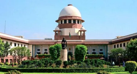 Supreme Court Refuses to Stay SC,ST order - Sakshi
