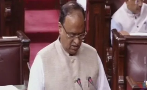 YSR Congress Party MP Vemireddy Prabhakar Reddy takes Oath - Sakshi