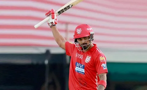 KL Rahul Scores Fastest IPL Half Century - Sakshi