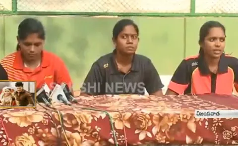 Sports Womens Complaint Against Veerla Lankaiah - Sakshi