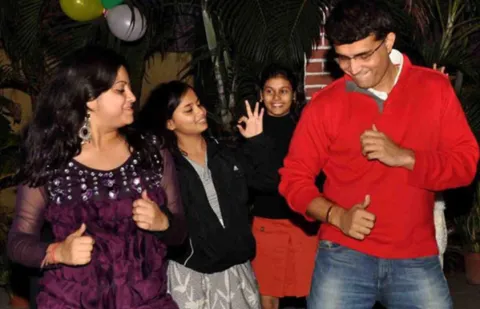 Sourav Ganguly Dancing Video Viral - Sakshi