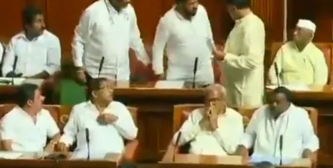 Unexpected Scene in Karnataka Assembly floor test - Sakshi
