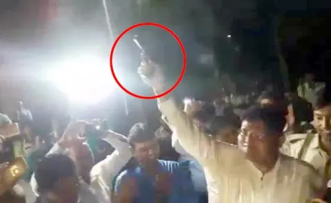Bihar Officer  firing gunshots in the air Video goes viral - Sakshi