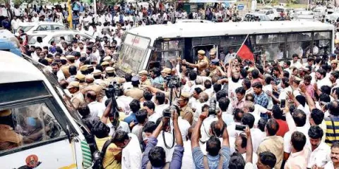 Opposition calls for Tamil Nadu bandh over police killings - Sakshi