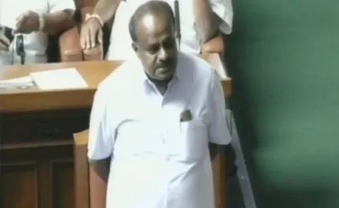HD Kumaraswamy has moved the confidence motion in the assembly - Sakshi