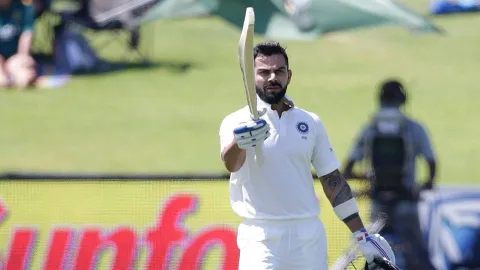 Virat Kohli- Surrey sign India captain for at least six matches in June - Sakshi