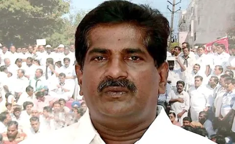 BJP Leaders Fire on AP NGO President Ashok Babu - Sakshi