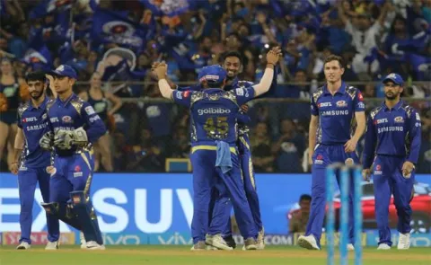 Mumbai beat KKR by 13 runs - Sakshi
