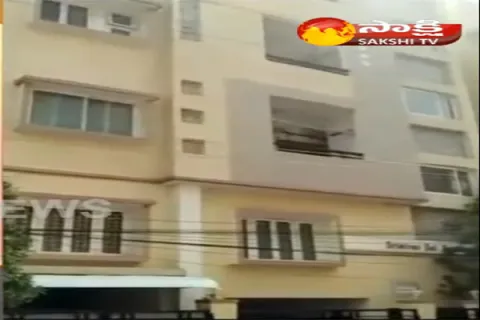 ACB Rides Mahabubnagar District Industries Manager Suresh Kumars House - Sakshi