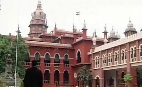 Madras High Court Verdict On 18 Disqualified AIADMK Lawmakers - Sakshi