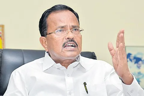 TDP Ex Minister Mothukupalli Narasimhulu Sensational Comments Chandrababu - Sakshi