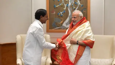 Telangana CM meet PM Narendra Modi in Delhi - Sakshi
