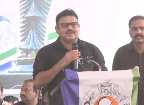 YSRCP Leader Ambati Rambabu Slams Chandrababu Over AP Special Status at Nellore Vanchana Deekhsa - Sakshi