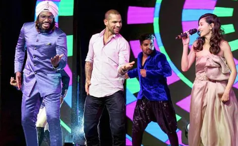Ceat cricket awards 2018 -Chris Gayle And Shikhar Dhawan Dance - Sakshi