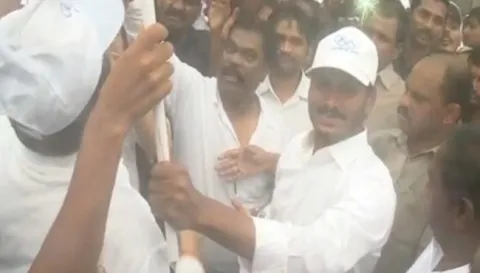 olympic day celebrations in PrajaSankalpaYatra  - Sakshi