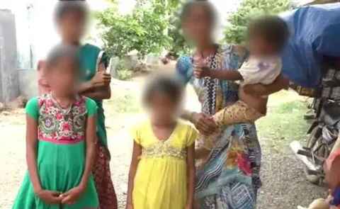 Kurnool man sells wife, kids for Rs 5 lakh - Sakshi