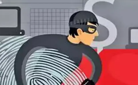 fake fingerprint scam that creates a stir  two telugu states - Sakshi