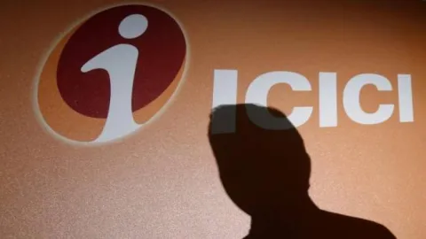 ICICI Bank board appoints Girish Chaturvedi as non-executive chairman - Sakshi