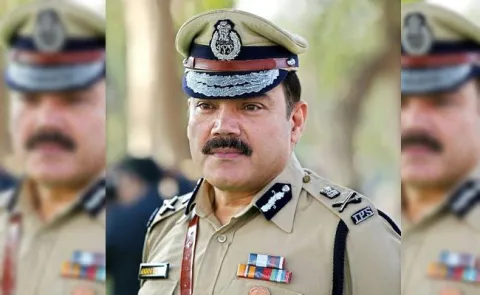 BIKE RALLY'S CAUSE INCONVENIENCE TO CITIZENS- Anjani Kumar,IPS - Sakshi
