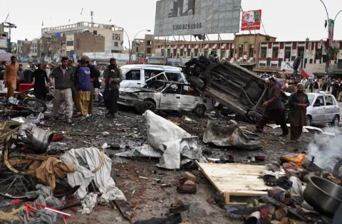 133 killed, 200 injured in Blasts in Pakistan - Sakshi