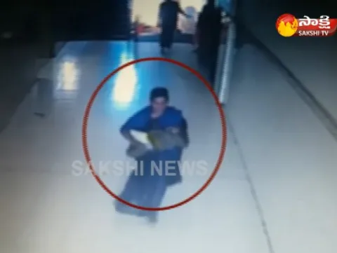 Newborn kidnapped from Koti Maternity hospital - Sakshi