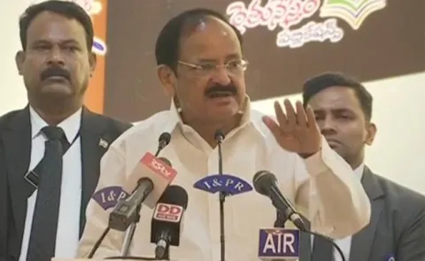 venkaiah naidu on book launching - Sakshi