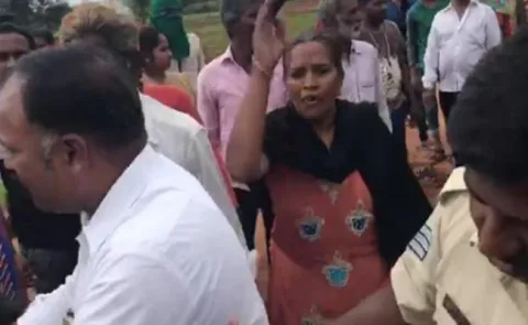 India Today Reporter Thrashed For Busting Illegal Slaughterhouse In Karnataka - Sakshi