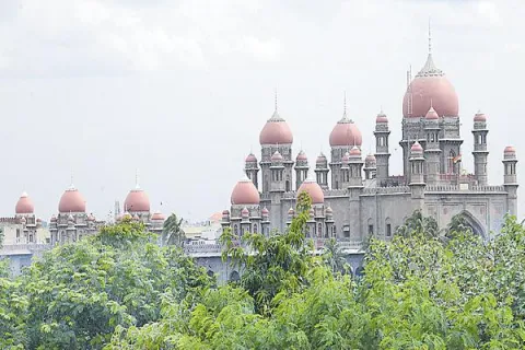  Hyderabad High Court stays order on Congress MLAs’ suspension  - Sakshi