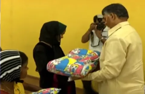 High Court Serious on Basavatarakam Kits Distribution - Sakshi
