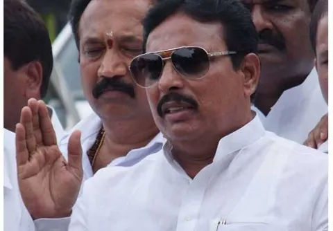 Danam Nagender denied roumers of changing party - Sakshi