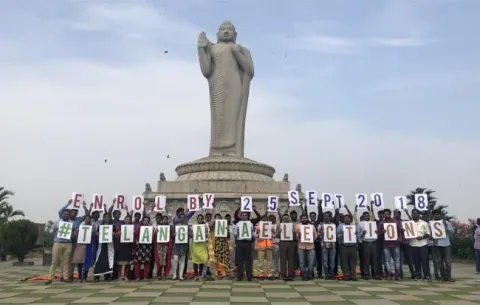 GHMC Staff Campaign in Hussain Sagar  - Sakshi
