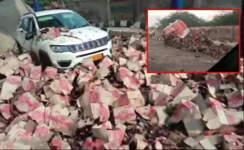 Truck Rams Toll Plaza In Rajasthan,Caught On CCTV - Sakshi