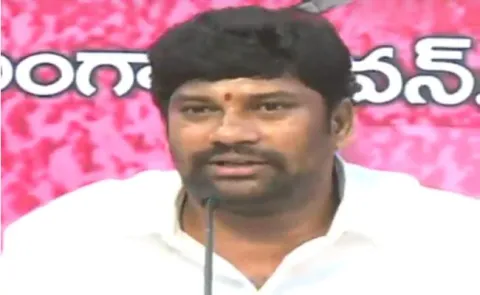 Balka Suman Fires On TPCC Leaders  - Sakshi