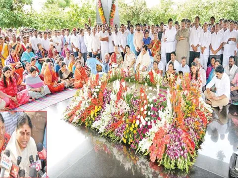 YS Vijayamma Comments On YS Rajasekhara Reddy at Idupulapaya - Sakshi